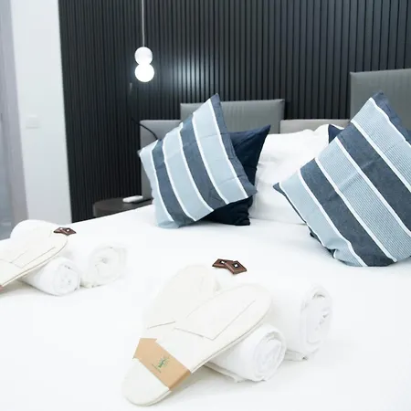 Alojamento de Acomodação e Pequeno-almoço Teulada Luxury