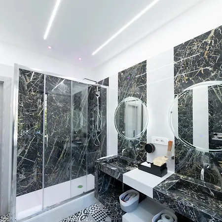 Alojamento de Acomodação e Pequeno-almoço Teulada Luxury